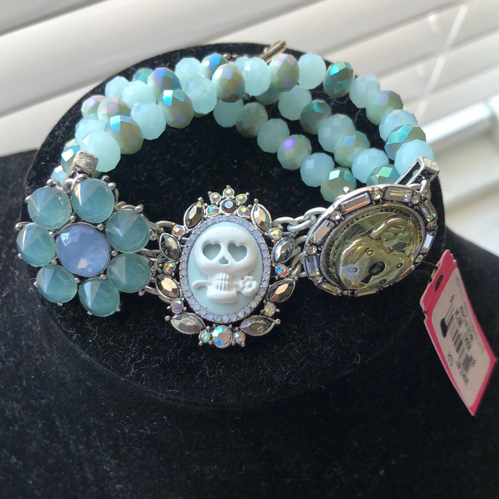 Betsy Johnson cameo bracelet